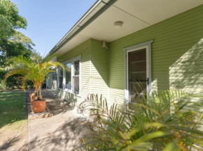 Charlie's Beach House, Byron Bay